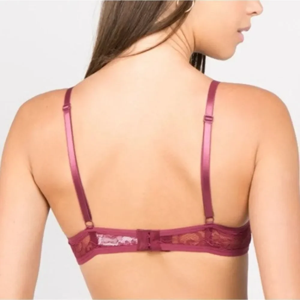 Women's Lace Wine Cross-Over Bralette Size Small
